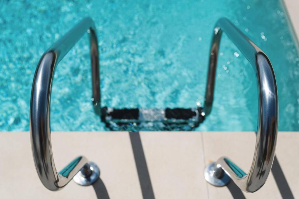 Amare Chania Luxury Residence Stérnai Exteriör bild